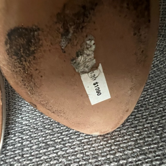 Authentic Dior open toes, nude high heels adorned with pearls and cyrstals. - Picture 4 of 4